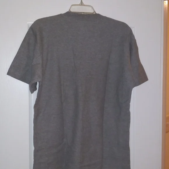 π₯CLOSEOUTπ₯ Crewneck Short Sleeve Shirt π - Picture 3 of 9